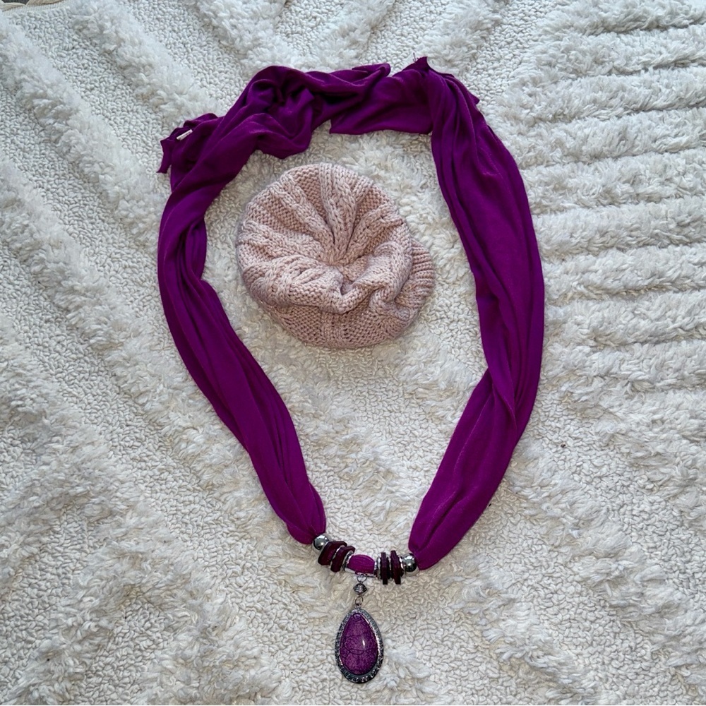 Purple Pendant Scarf and hat​